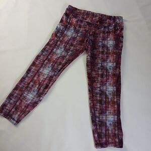 Pro Player Moisture Wicking Cropped Leggings